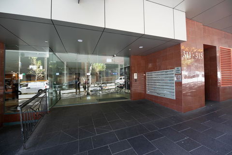 Castle Serviced Apartments - Accommodation in Surfers Paradise 31