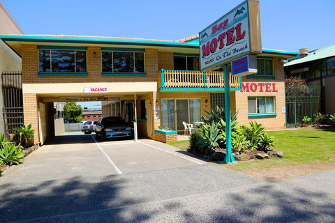 Bay Motel - Accommodation in Surfers Paradise 1