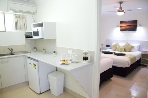 Bay Motel - Accommodation in Surfers Paradise 20