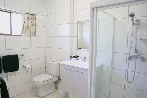 Bay Motel - Accommodation in Surfers Paradise 14