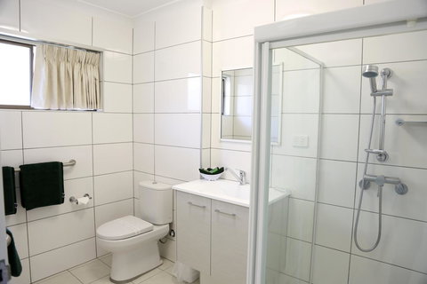 Bay Motel - Accommodation in Surfers Paradise 10