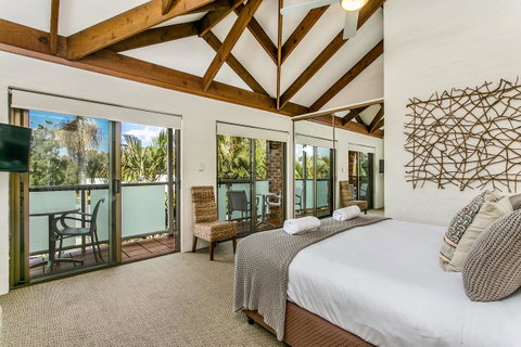 The Terraces Main Beach - Accommodation in Surfers Paradise 23