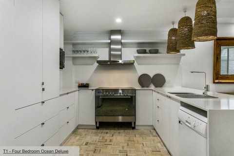 The Terraces Main Beach - Accommodation in Surfers Paradise 20