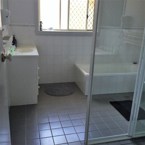 Tic Tac Toe Quality Accommodation - Accommodation in Surfers Paradise 2