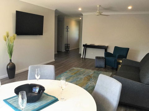 Tic Tac Toe Quality Accommodation - Accommodation in Surfers Paradise 9
