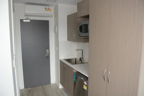 Seranin | Gordon - Accommodation in Surfers Paradise 9