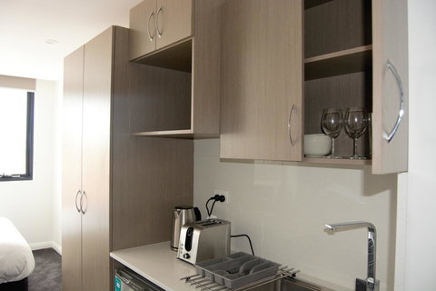 Seranin | Gordon - Accommodation in Surfers Paradise 3