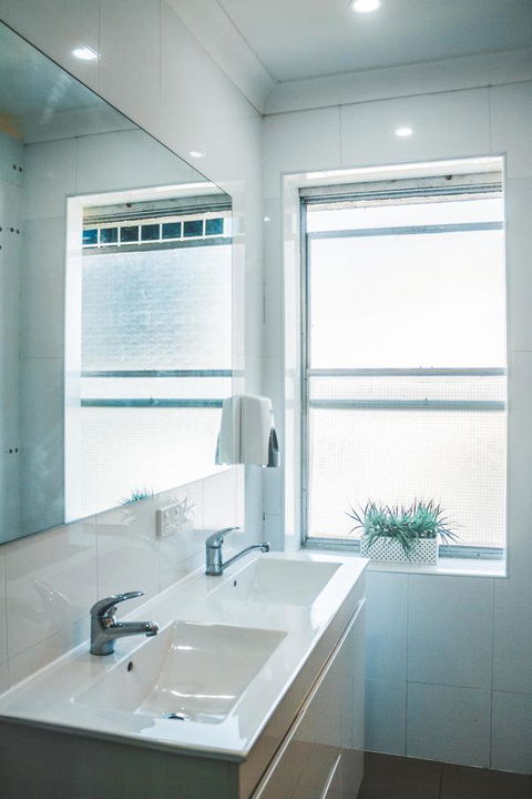 Summer House Kings Cross - Accommodation in Surfers Paradise 5
