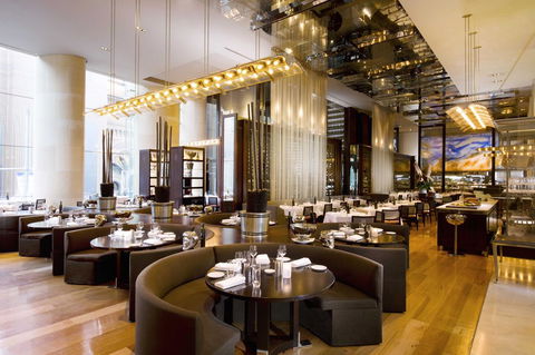 Hilton Sydney - Accommodation in Surfers Paradise 2