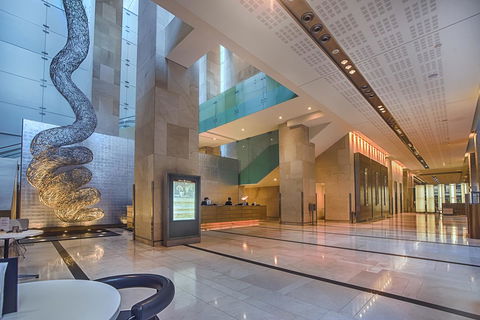 Hilton Sydney - Accommodation in Surfers Paradise 1
