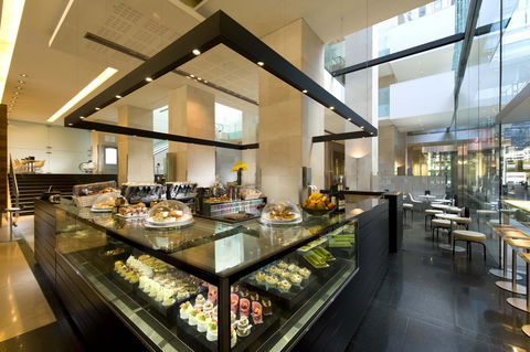 Hilton Sydney - Accommodation in Surfers Paradise 9