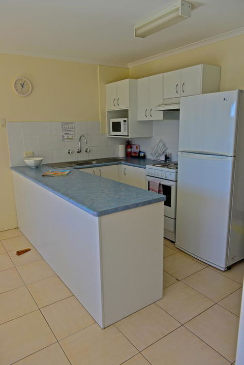 Beach House Holiday Apartments - Accommodation in Surfers Paradise 12