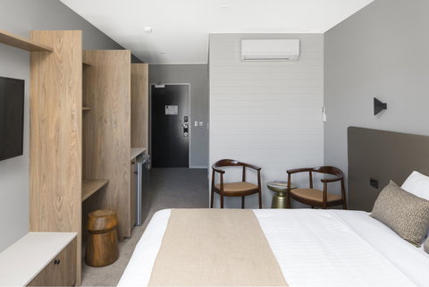 Abode Murrumbateman - Accommodation in Surfers Paradise 14