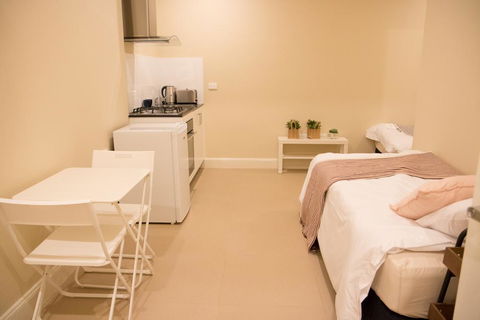 T&M HOUSE - Accommodation in Surfers Paradise 3