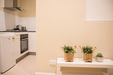 T&M HOUSE - Accommodation in Surfers Paradise 14