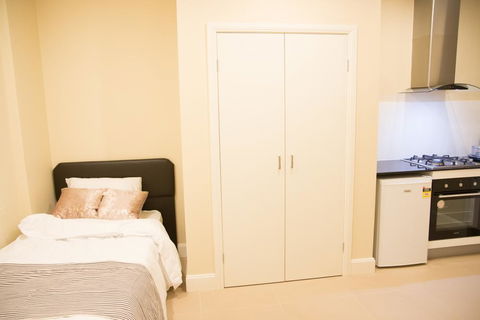 T&M HOUSE - Accommodation in Surfers Paradise 25