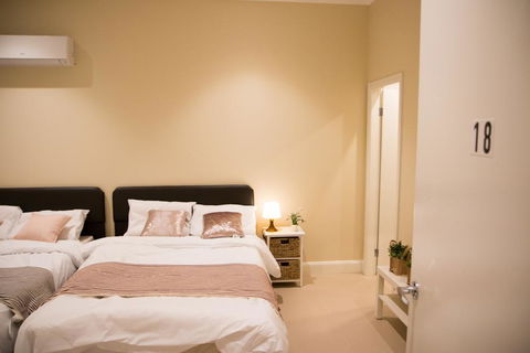 T&M HOUSE - Accommodation in Surfers Paradise 44