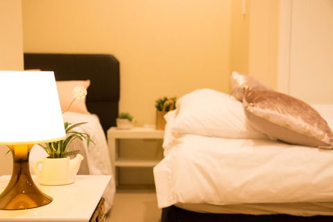 T&M HOUSE - Accommodation in Surfers Paradise 6