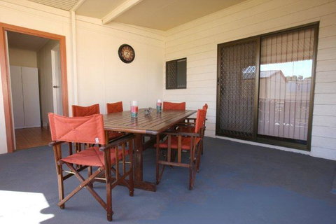 Jadan Cottages - Accommodation in Surfers Paradise 39