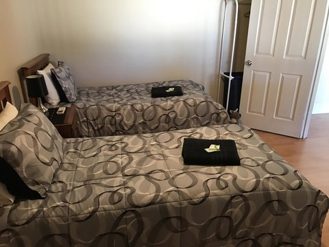 Jadan Cottages - Accommodation in Surfers Paradise 40