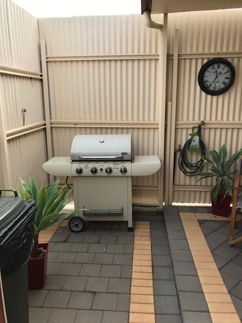 Jadan Cottages - Accommodation in Surfers Paradise 32