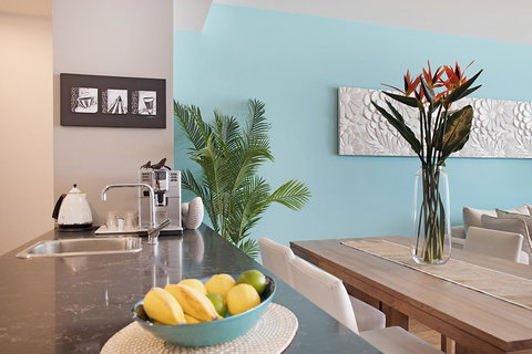 Arena Luxury Beachfront Apartment - Accommodation in Surfers Paradise 16