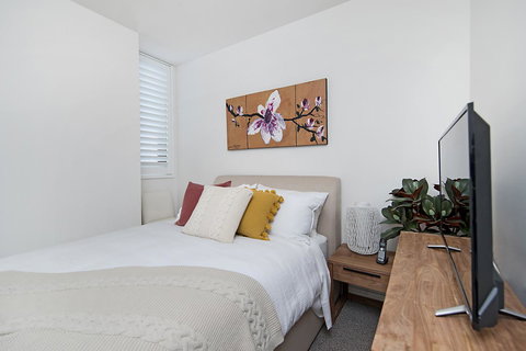 Arena Luxury Beachfront Apartment - Accommodation in Surfers Paradise 24