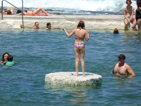 Arena Luxury Beachfront Apartment - Accommodation in Surfers Paradise 9