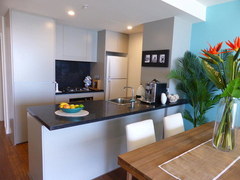 Arena Luxury Beachfront Apartment - Accommodation in Surfers Paradise 17