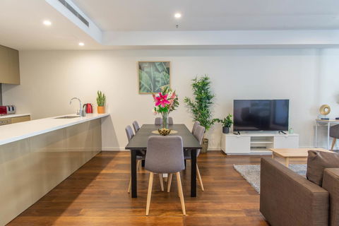 Sydney CBD Brand New Apartments With Hyde Park View - Accommodation in Surfers Paradise 1