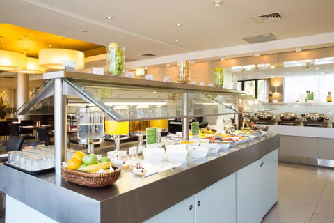 Holiday Inn Parramatta, An IHG Hotel - Accommodation in Surfers Paradise 16