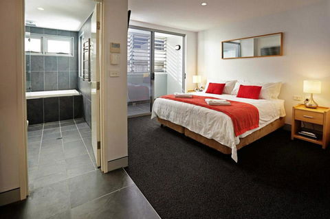 Crown On Darby Newcastle - Accommodation in Surfers Paradise 24