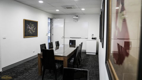 Crown On Darby Newcastle - Accommodation in Surfers Paradise 9