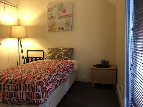 Sydney Harbour Bed And Breakfast - Accommodation in Surfers Paradise 27