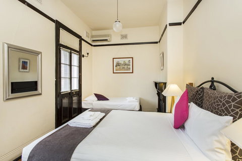 Sydney Harbour Bed And Breakfast - Accommodation in Surfers Paradise 14