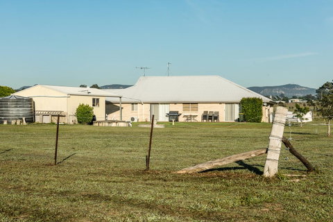 Madigan Wine Country Cottages - Accommodation in Surfers Paradise 32