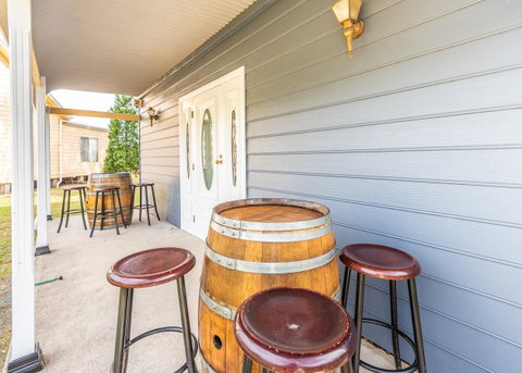 Madigan Wine Country Cottages - Accommodation in Surfers Paradise 21