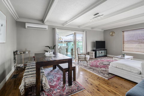 The Spa Cottage With HotTub, Netflix & Stan - Accommodation in Surfers Paradise 23