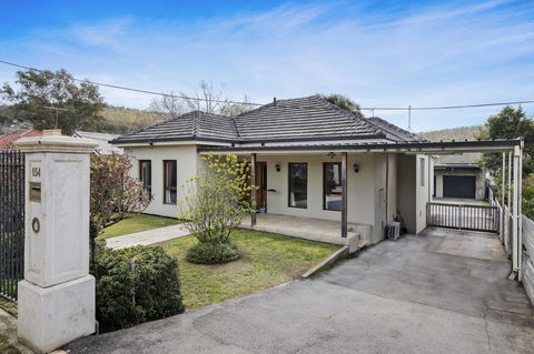 The Spa Cottage With HotTub, Netflix & Stan - Accommodation in Surfers Paradise 20