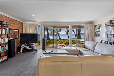 Foreshore Drive, 123, Sandranch - Accommodation in Surfers Paradise 2