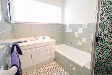 Coastal Horizons Beach House - Accommodation in Surfers Paradise 11