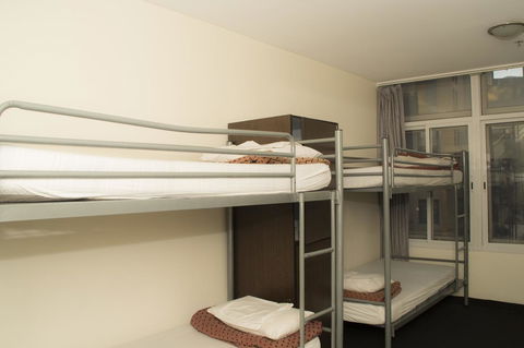 790 On George Backpackers - Accommodation in Surfers Paradise 1