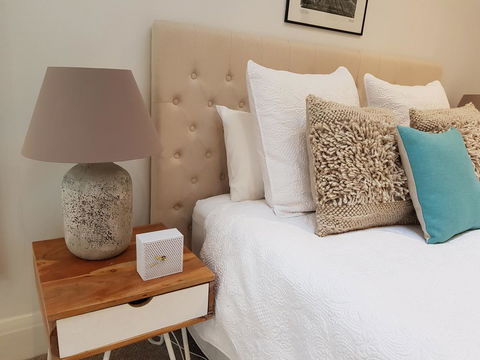 Private Room - Luxury Mosman Home - Accommodation in Surfers Paradise 14