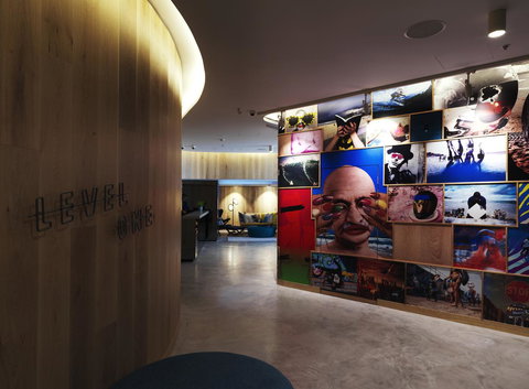 QT Bondi - Accommodation in Surfers Paradise 16