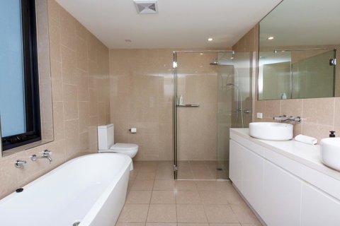 The Penthouse - Accommodation in Surfers Paradise 16