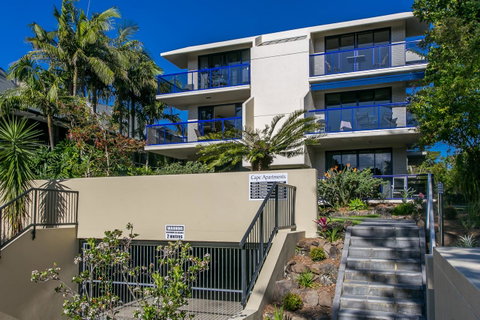 Cape Apartments - Accommodation in Surfers Paradise 1