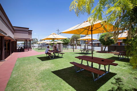 Boomerang Hotel - Accommodation in Surfers Paradise 7