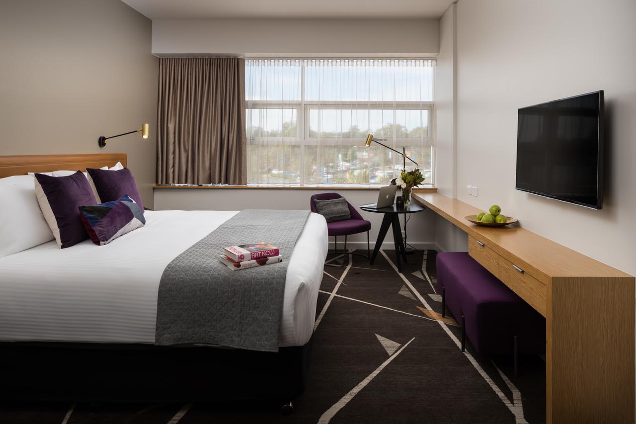 Campbelltown NSW Accommodation in Surfers Paradise