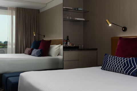 Rydges Campbelltown - Accommodation in Surfers Paradise 4