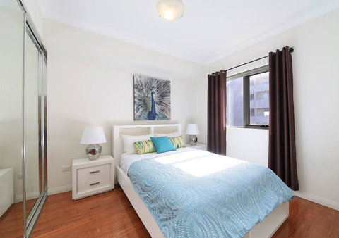 Sydney Apartment Close To Airport & CBD - Accommodation in Surfers Paradise 1